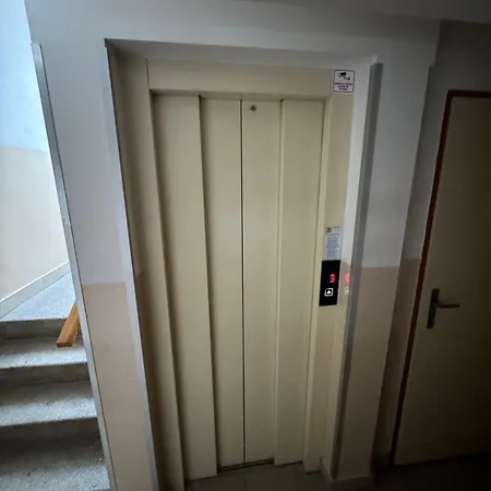 Sabo Komenského Apartamento *